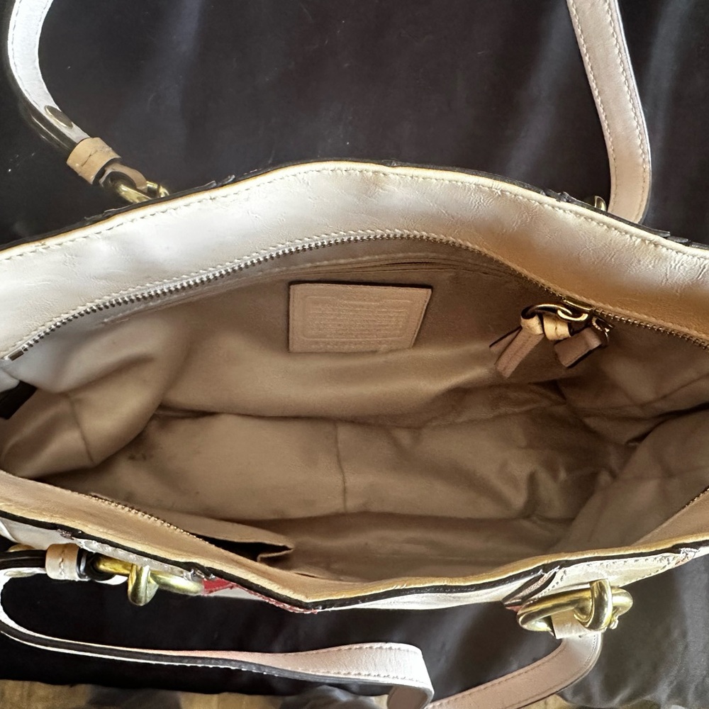 Coach Cream Leather Tote with Orange and Red Circular Patchwork - Picture 8 of 8